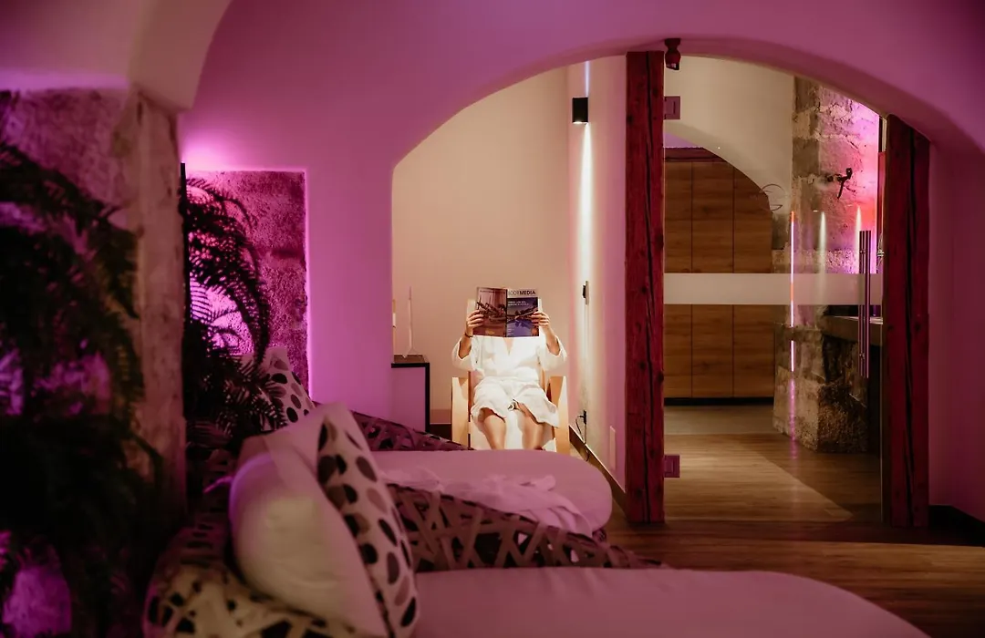 Schlosshotel Mondsee-1
